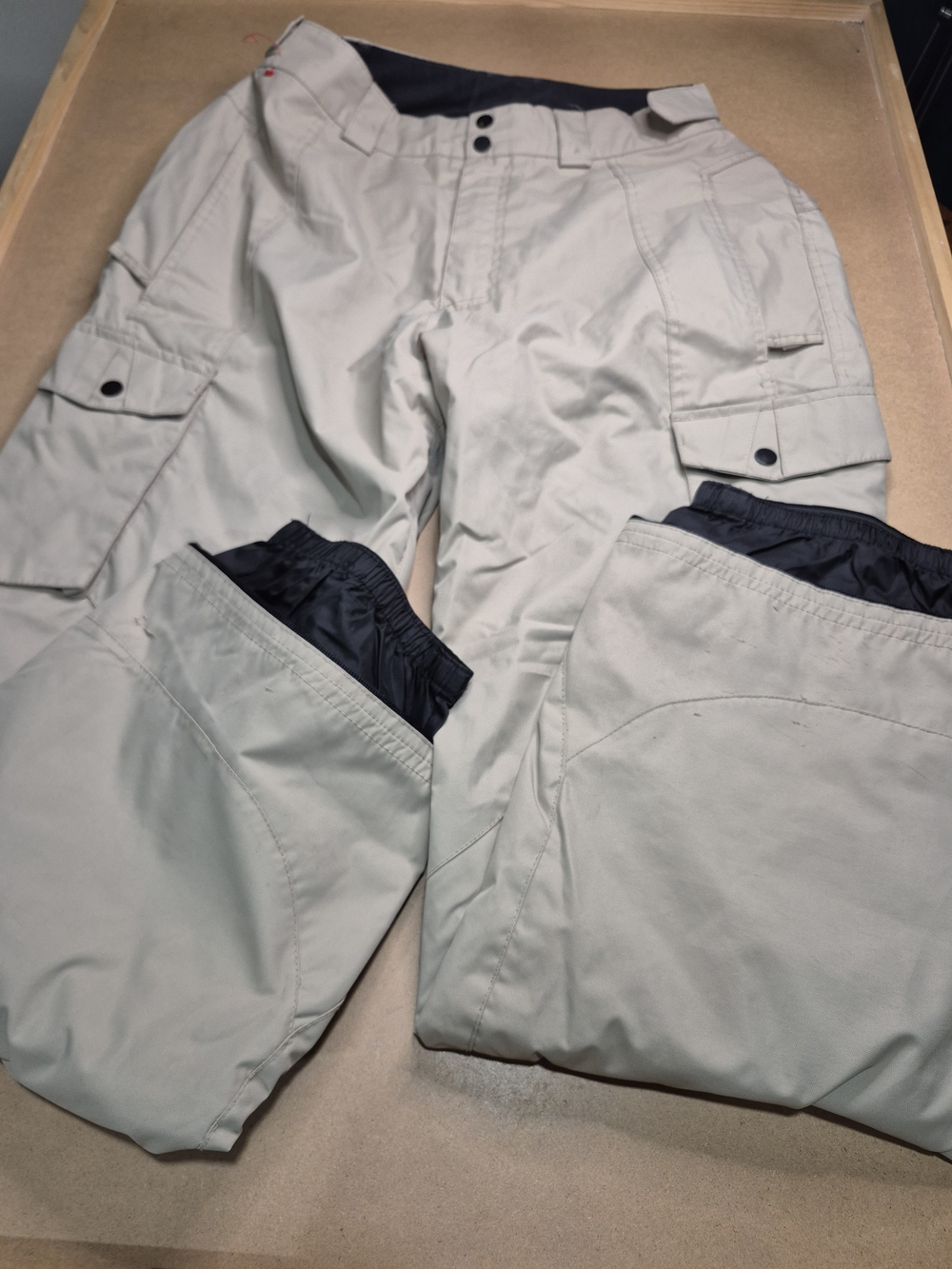 O'Neill Men's Light Gray Cargo Snow Pants with Black Inner Lining
